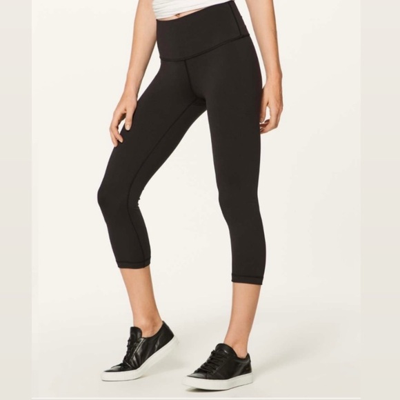 Lululemon Black Wunder Under Crop Hi-Rise Full-On Luon Leggings - Picture 13 of 13